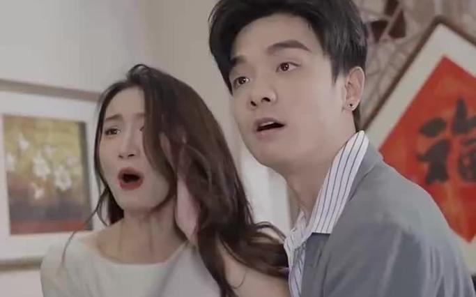 不裝了，腳踹渣男后我成了全球女戰(zhàn)神(全集)